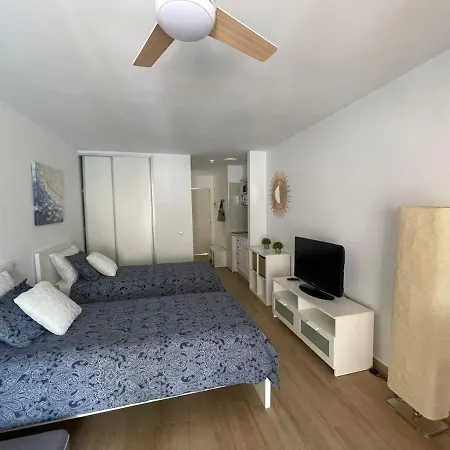 Castle Harbour Los Cristianos Beautiful Studio With Pool View Exterior photo