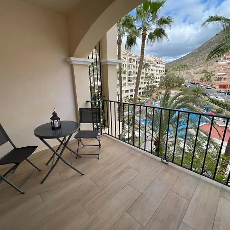 Castle Harbour Los Cristianos Beautiful Studio With Pool View Exterior photo